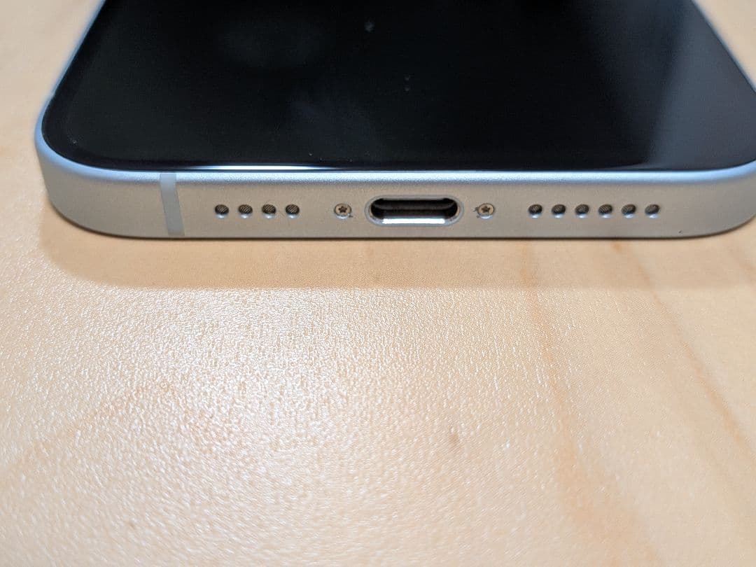 iPhone 15 Plus 128GB ブルー　SIMフリーモデル　本体