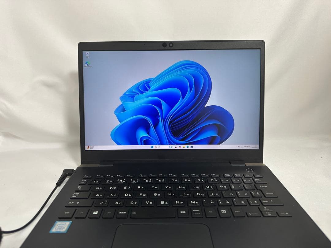 Windowsノート本体 dynabook G83/JLE