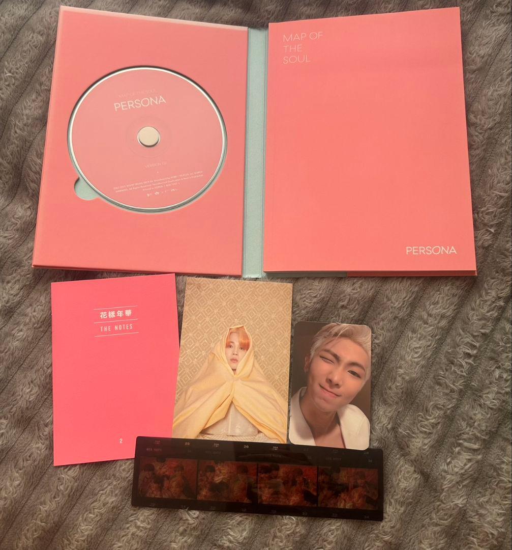 TinyTANタオルセットとBTSアルバム