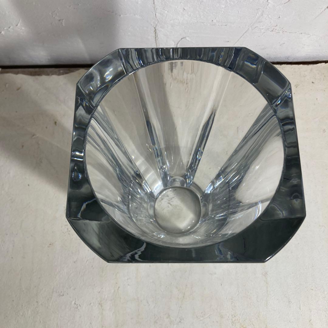 r*o様 Baccarat バカラ クリスタル 八角 シンプル デザイン 花瓶
