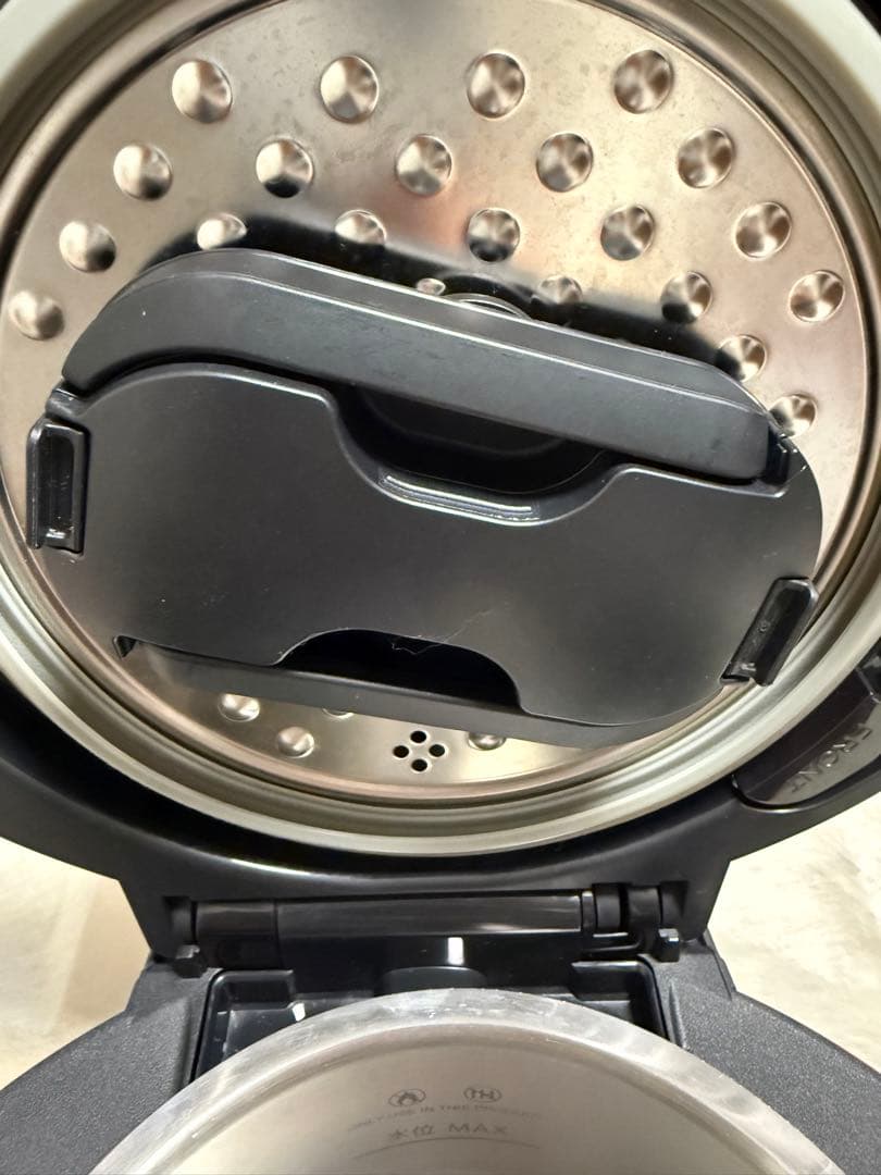 シャープヘルシオ ホットクック電気無水鍋 KN-HT16E-R レッド 1.6L