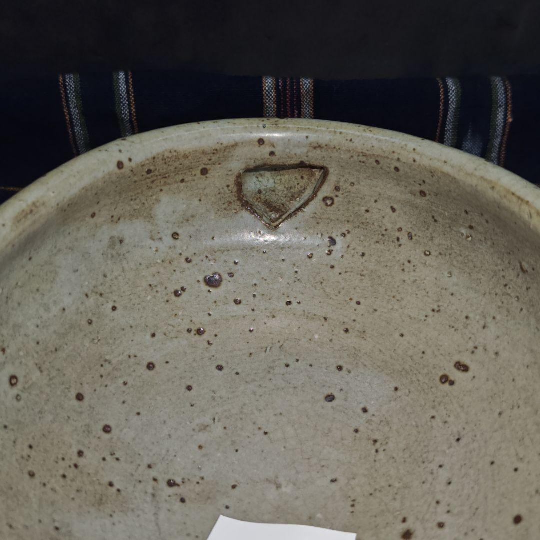 古絵唐津、草花文片口茶碗(元箱、綿絣染包み古布付)