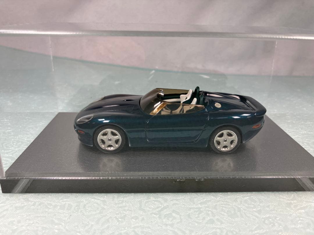 専用品ラクーンオート注文製作　ジャガーXK180 1998年　パリモーターショー