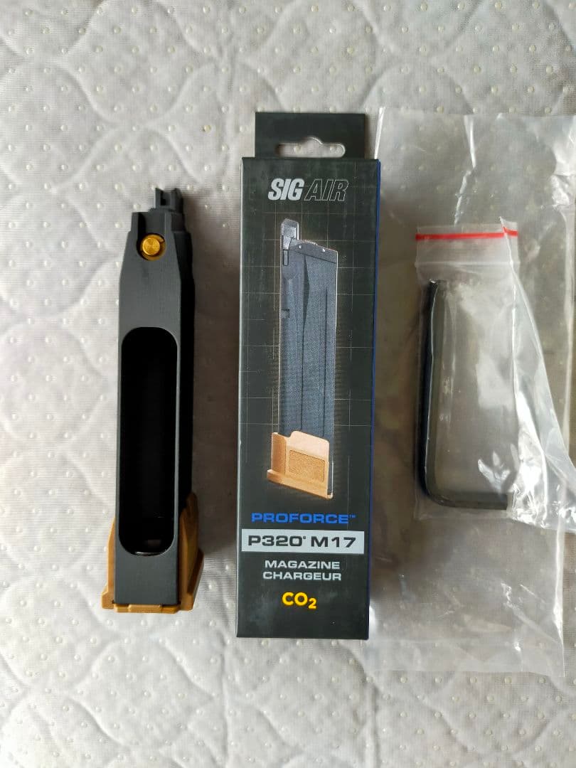 SIG M17 M18 VFC co2マガジン 改良版 TAN 未使用品