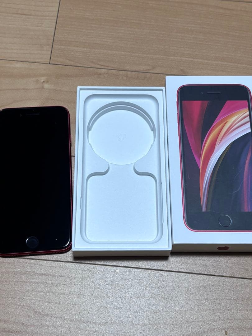 Apple iPhone SE (第2世代) レッド 64GB