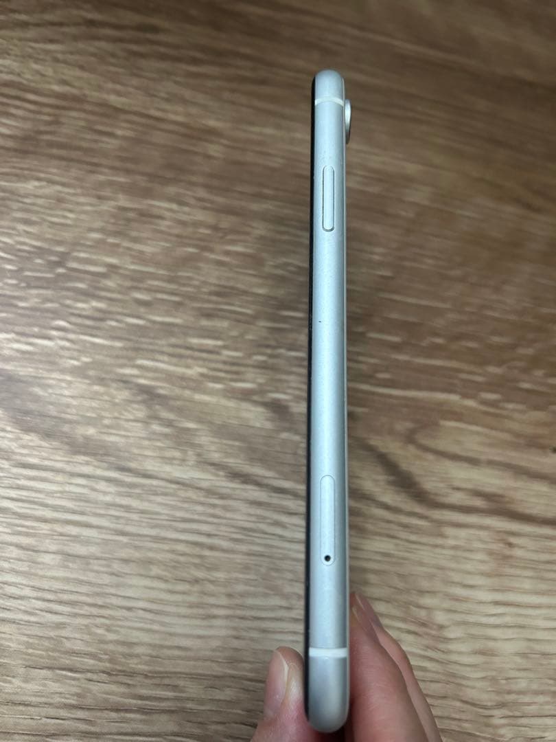 【値下げしました】iPhone XR 64GB ホワイト 初期化済み