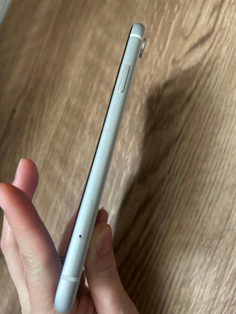 【値下げしました】iPhone XR 64GB ホワイト 初期化済み