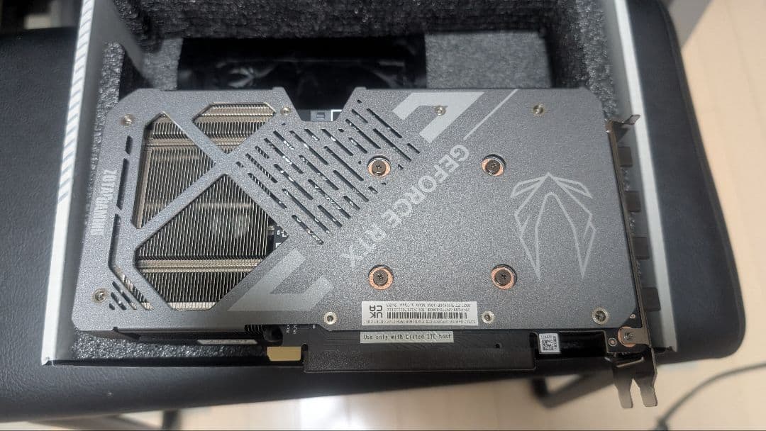 グラフィックボード・グラボ・ビデオカード GEFORCE RTX 5060 Ti 16GB