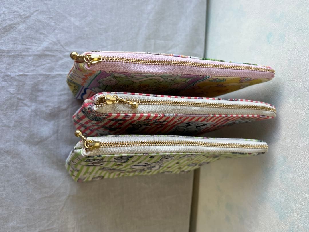 財布・ケース・小物入れ max5262