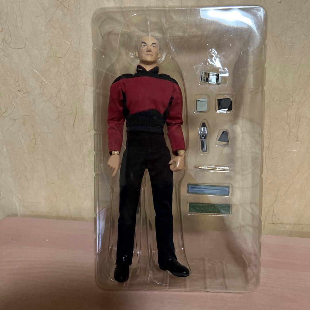 スタートレック アクションフィギュア ジャンリュック・ピカード　フィギュア