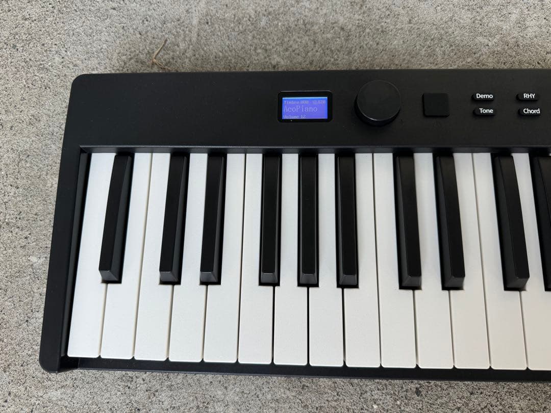 折りたたみ電子ピアノ