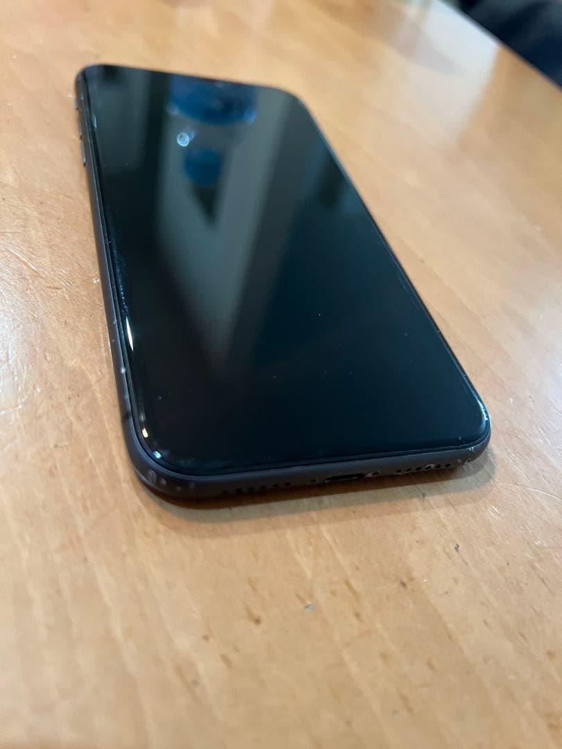 iPhone11 本体　バッテリー100%