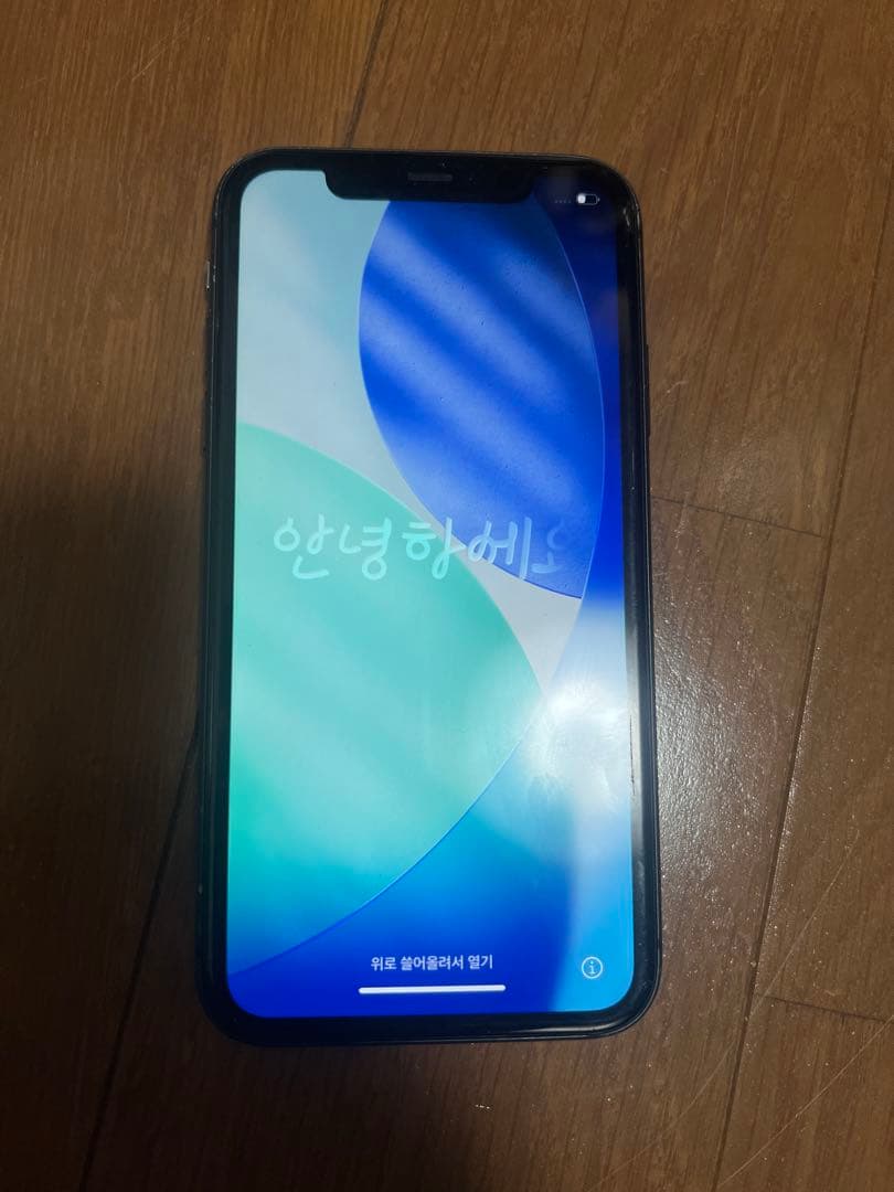 iPhone11 本体　バッテリー100%