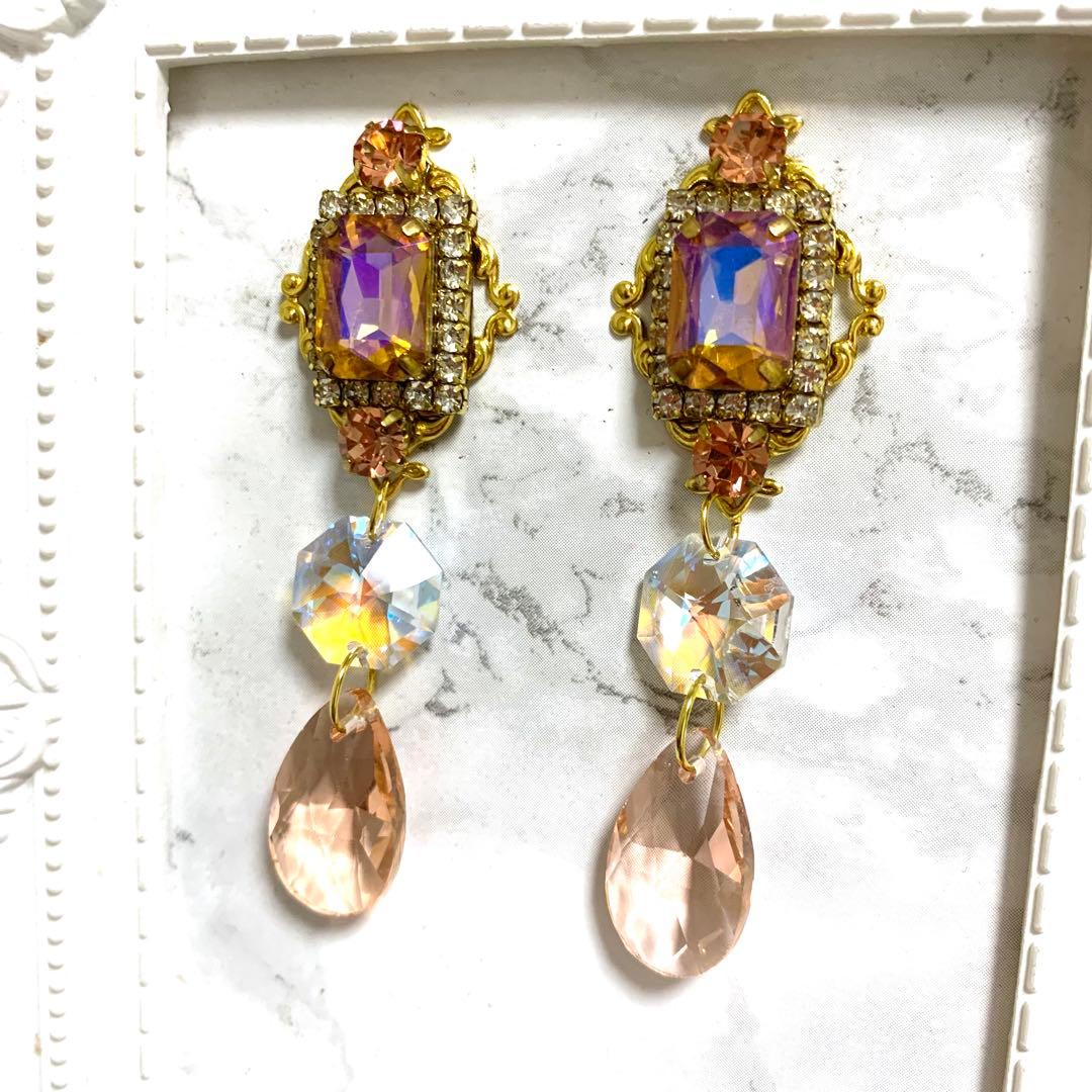 歌哉様オーダー　スワロフスキー　オーロラ　ハート　ビジュー　ピアス　クリスタル