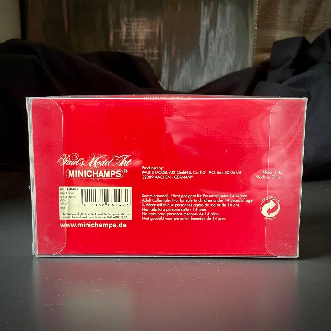 ミニカー 1965 alfa Romeo Giulia Sprint GTA