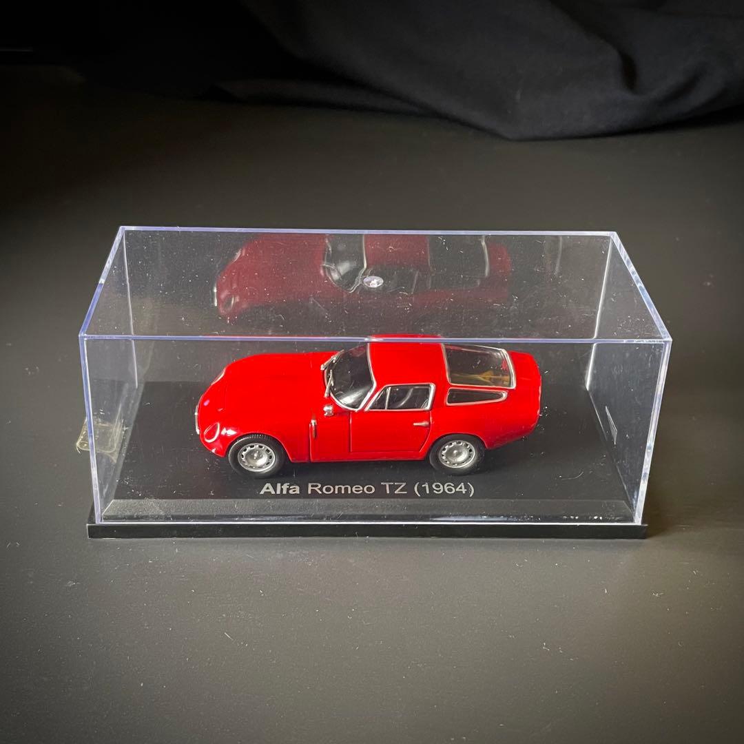 ミニカー 1965 alfa Romeo Giulia Sprint GTA