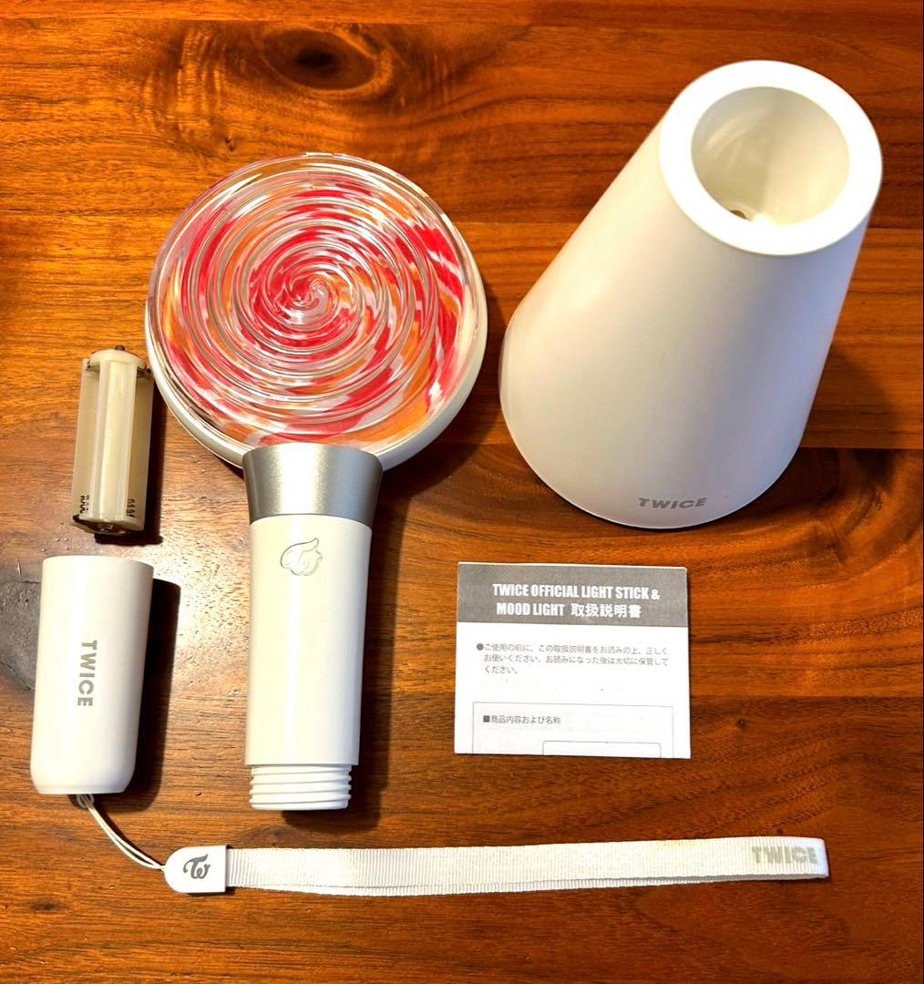 【美品】 TWICE ペンライト キャンディボン 初代 公式 2本セット
