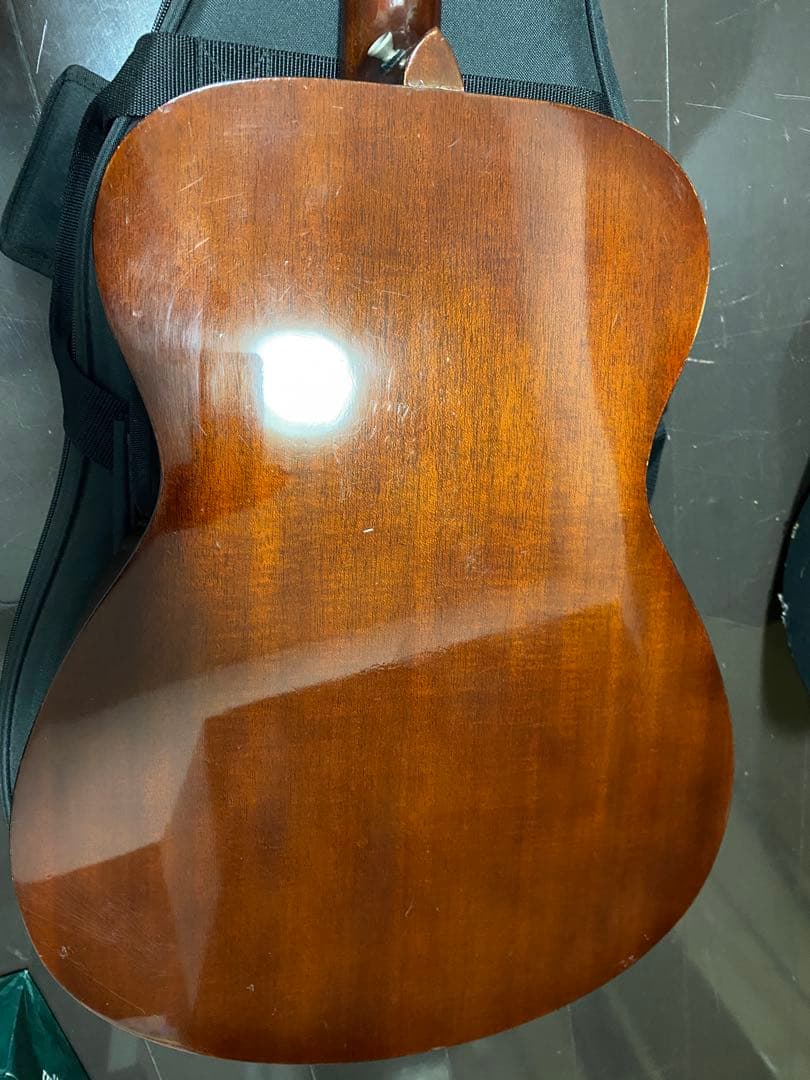 アコースティックギター　YAMAHA