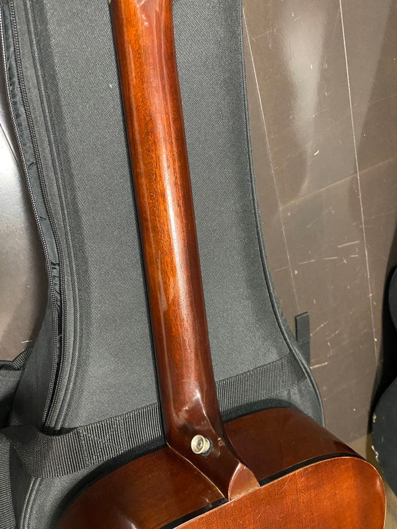 アコースティックギター　YAMAHA