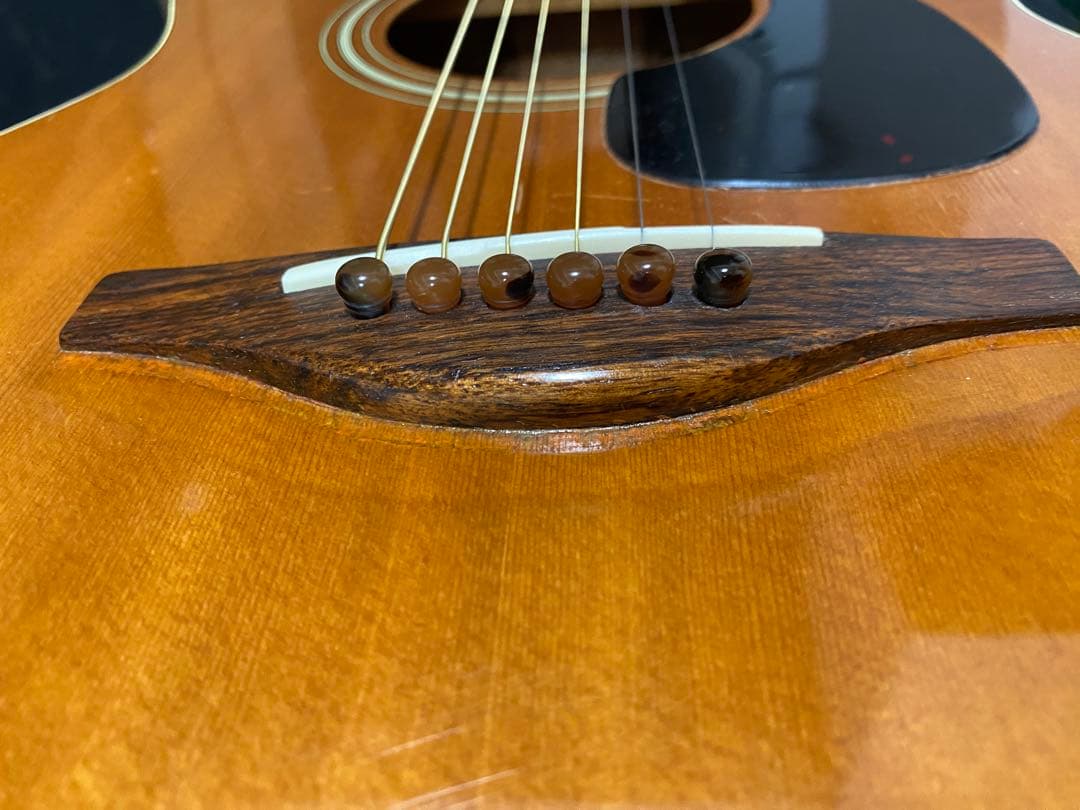 アコースティックギター　YAMAHA