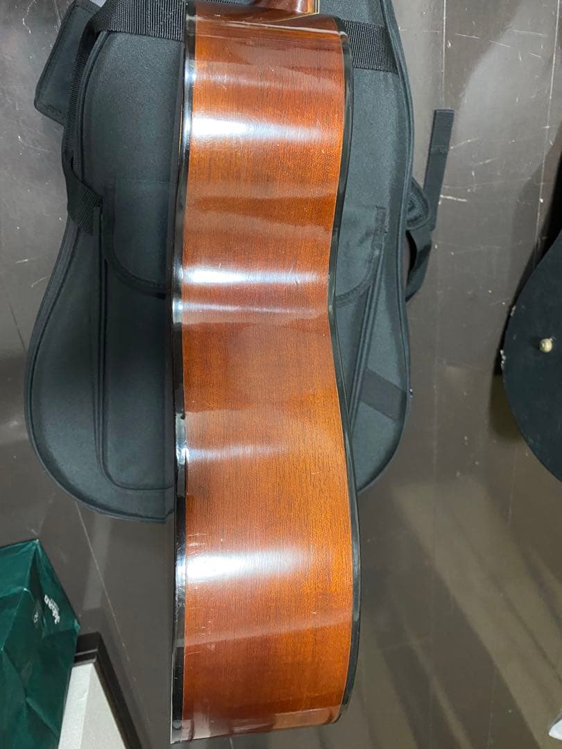 アコースティックギター　YAMAHA