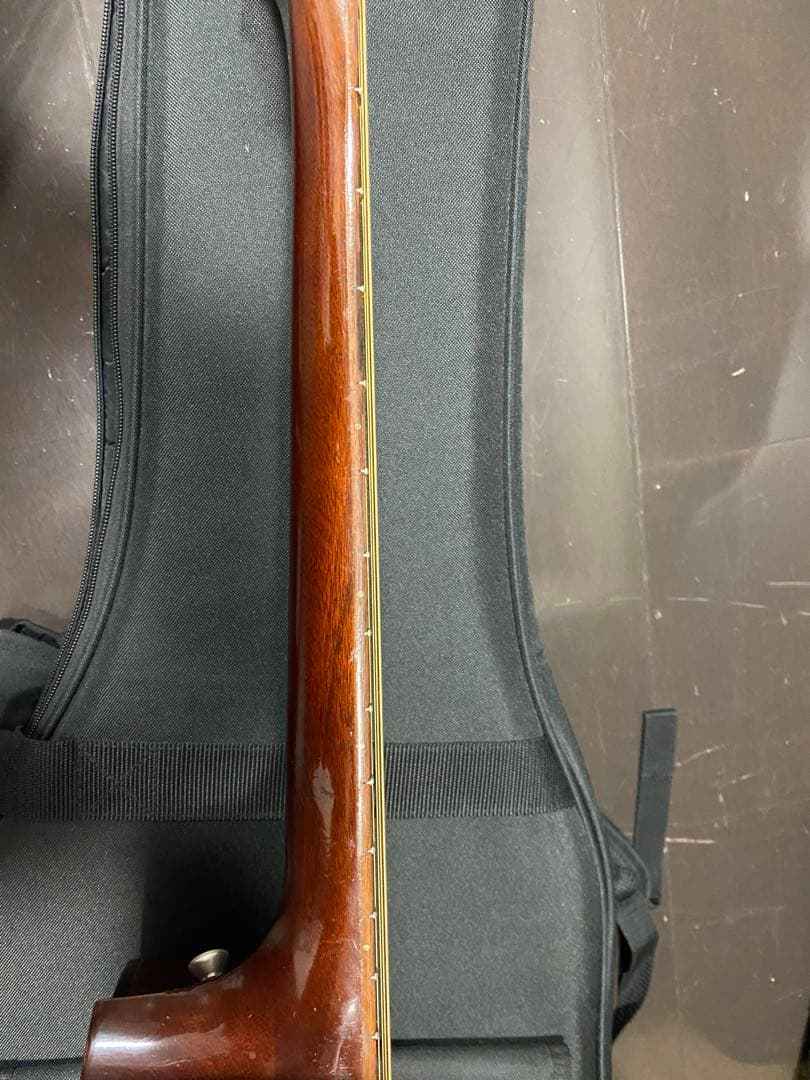 アコースティックギター　YAMAHA