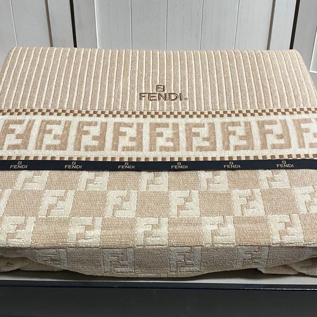 FENDI フェンディ タオルケット FF ズッカ タオルシーツ ベージュ