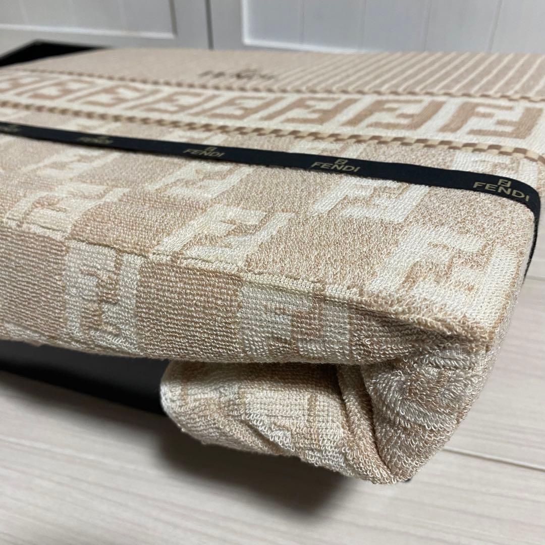 FENDI フェンディ タオルケット FF ズッカ タオルシーツ ベージュ