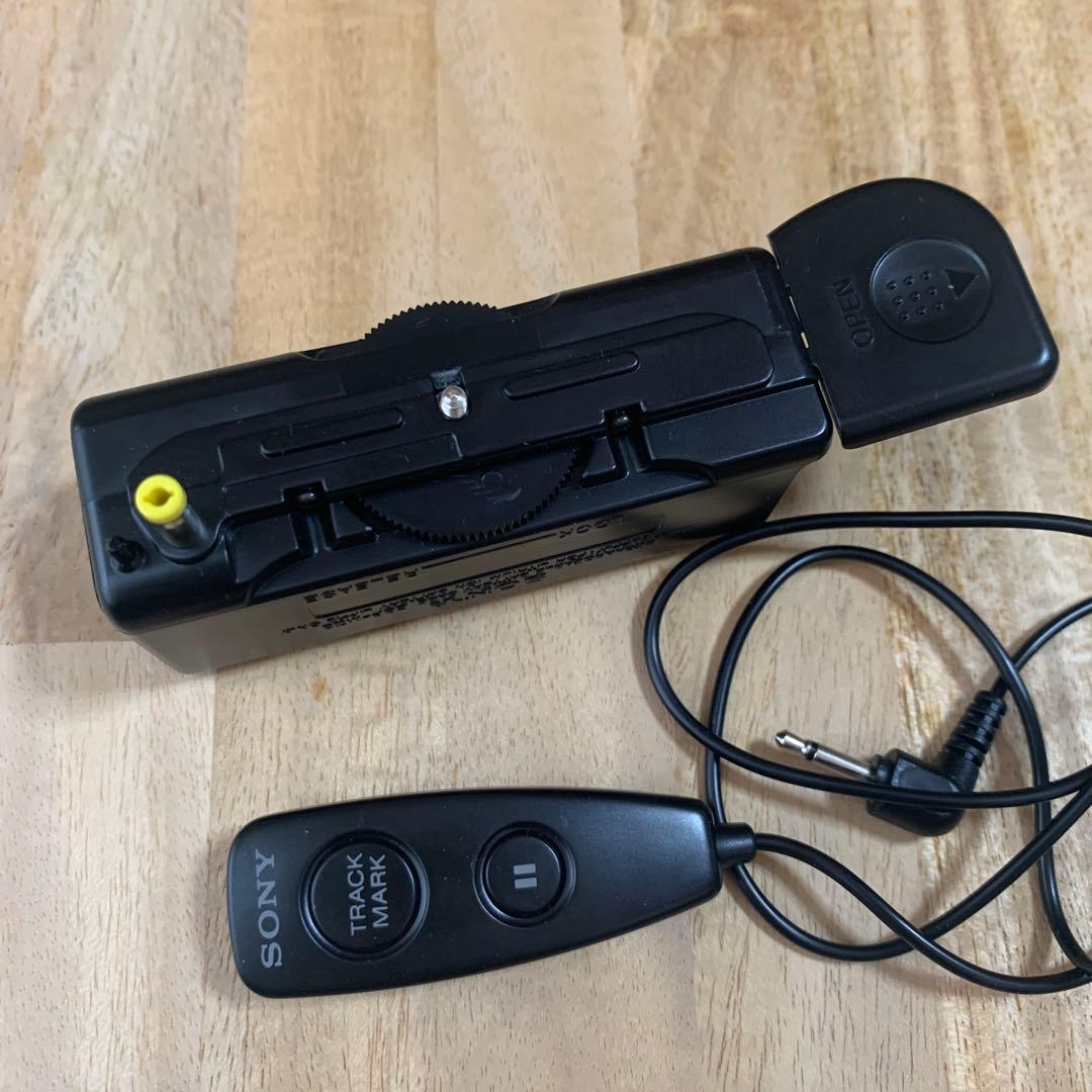 SONY MD-B3 ポータブルMDレコーダー　ジャンク品