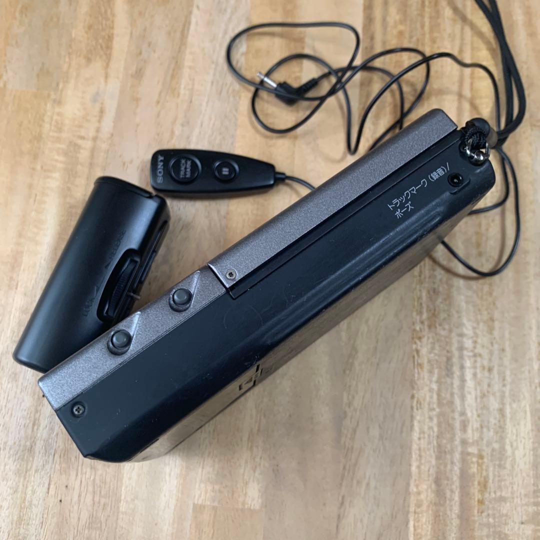 SONY MD-B3 ポータブルMDレコーダー　ジャンク品