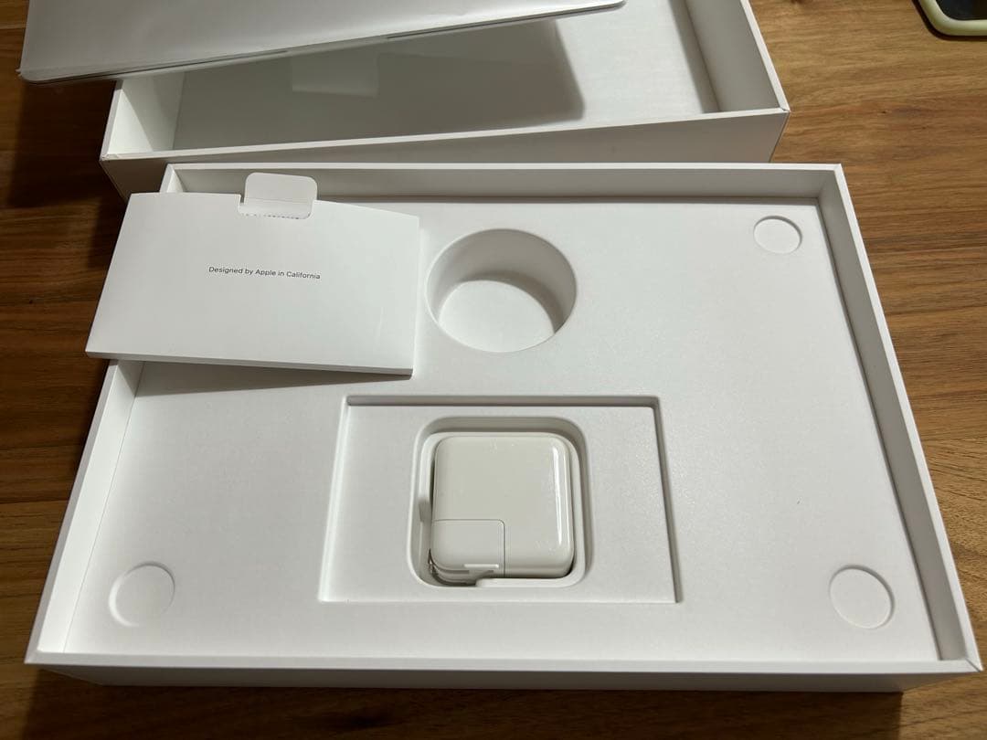 【美品BT91%】Apple MacBook Air M1 (8GB、1TB)