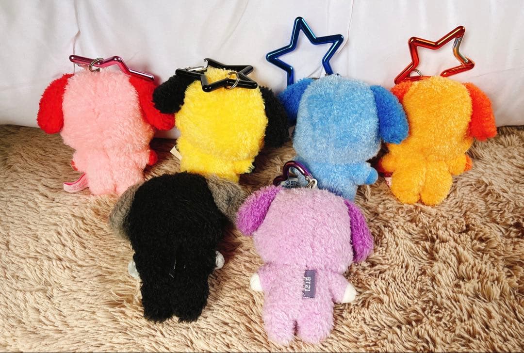 BT21 5周年記念 レインボーカラーマスコット キーホルダー