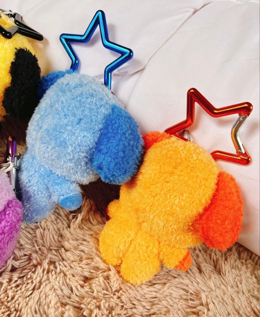 BT21 5周年記念 レインボーカラーマスコット キーホルダー