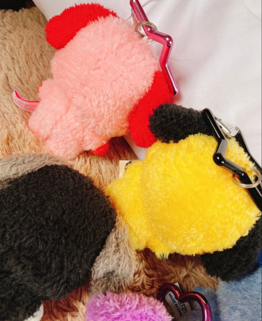 BT21 5周年記念 レインボーカラーマスコット キーホルダー