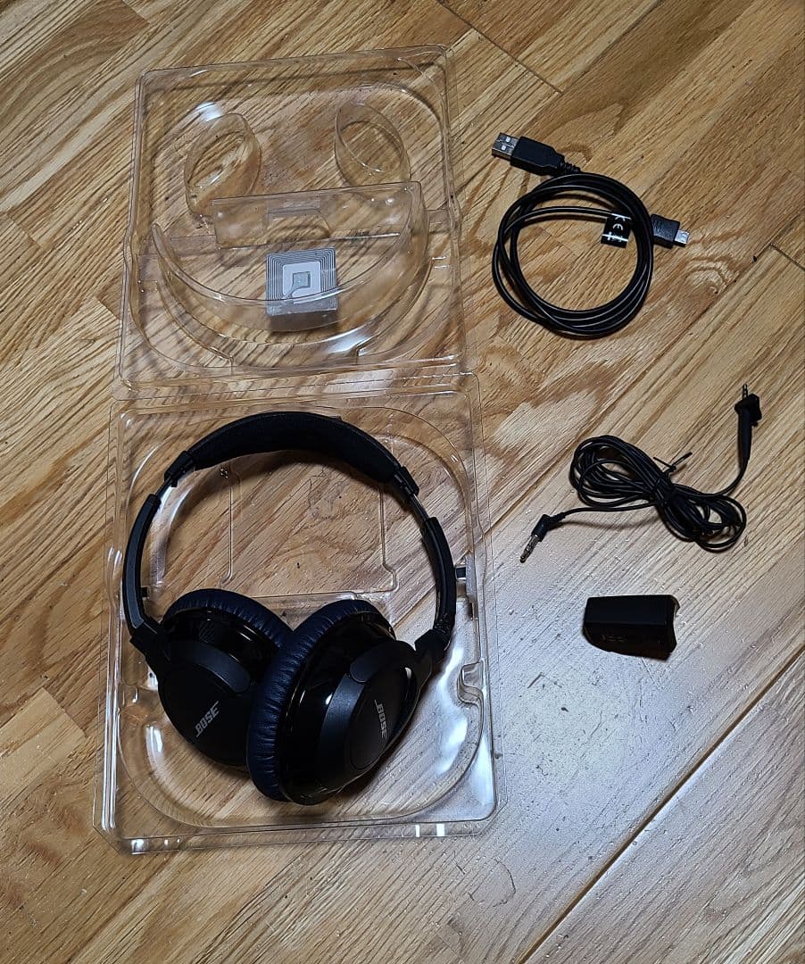 ヘッドホン BOSE AE2W