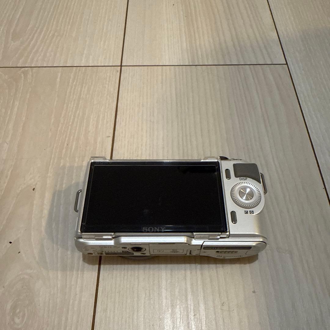 SONY ミラーレス一眼カメラ シルバー　NEX-C3 ボディ