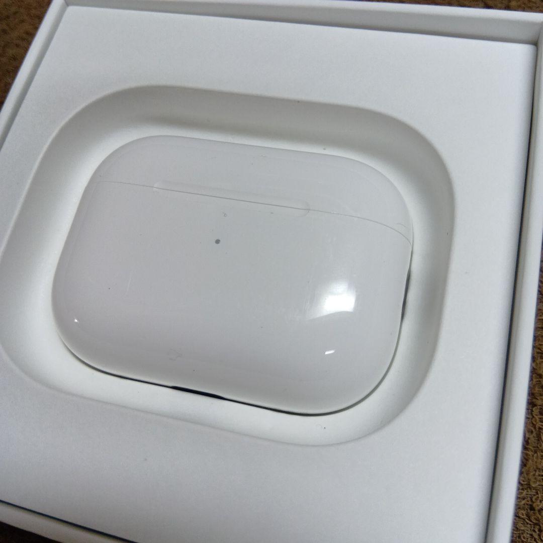 AirPods Pro 第2世代　本体 充電ケース付き