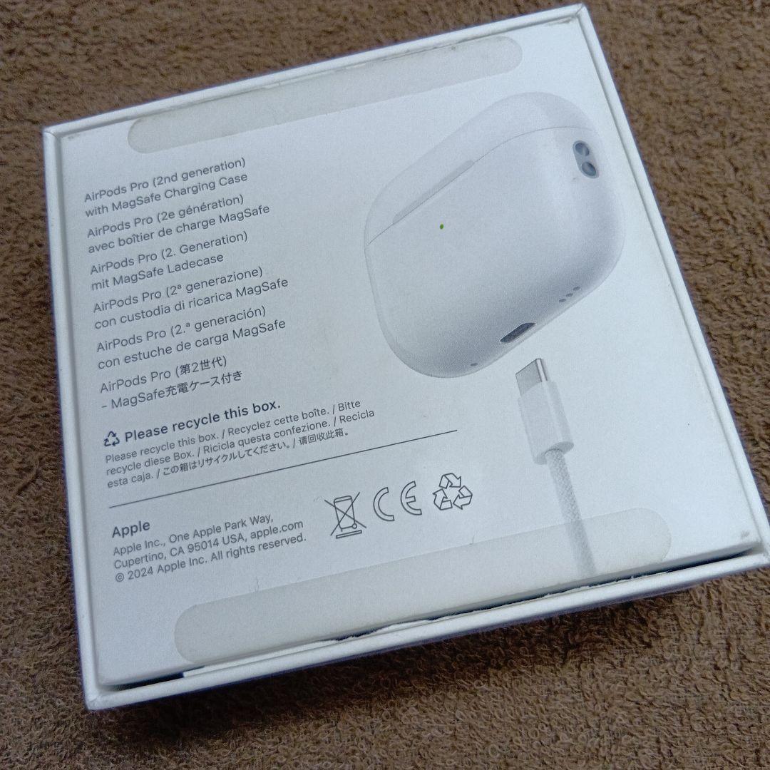 AirPods Pro 第2世代　本体 充電ケース付き