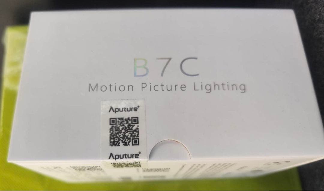 Aputure 7W マルチカラー スマート撮影電球 LED撮影ライト　未開封品