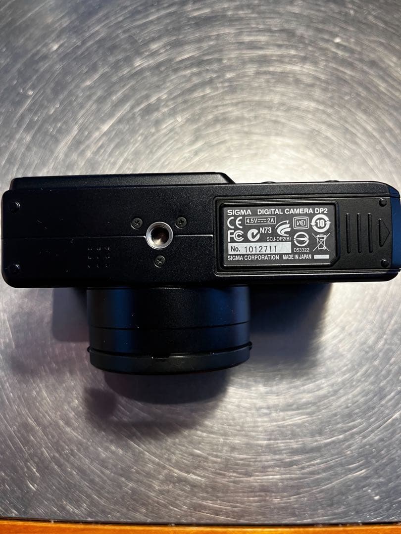デジタルカメラ SIGMA DP2