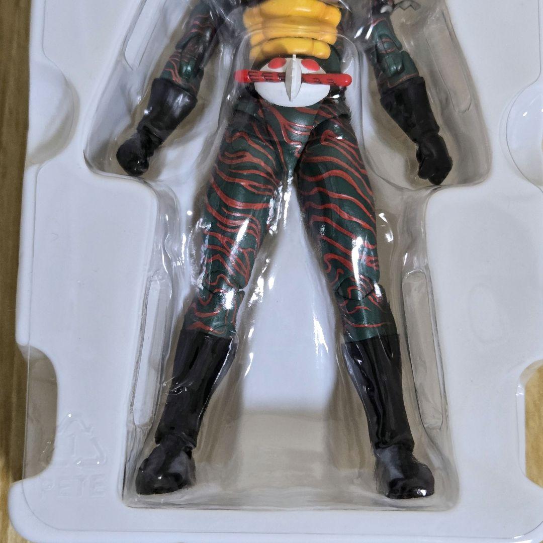 S.H.Figuarts フィギュアーツ　仮面ライダーアマゾン　真骨彫製法