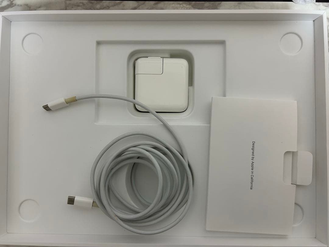 MacBook Air 13インチ M1チップ搭載