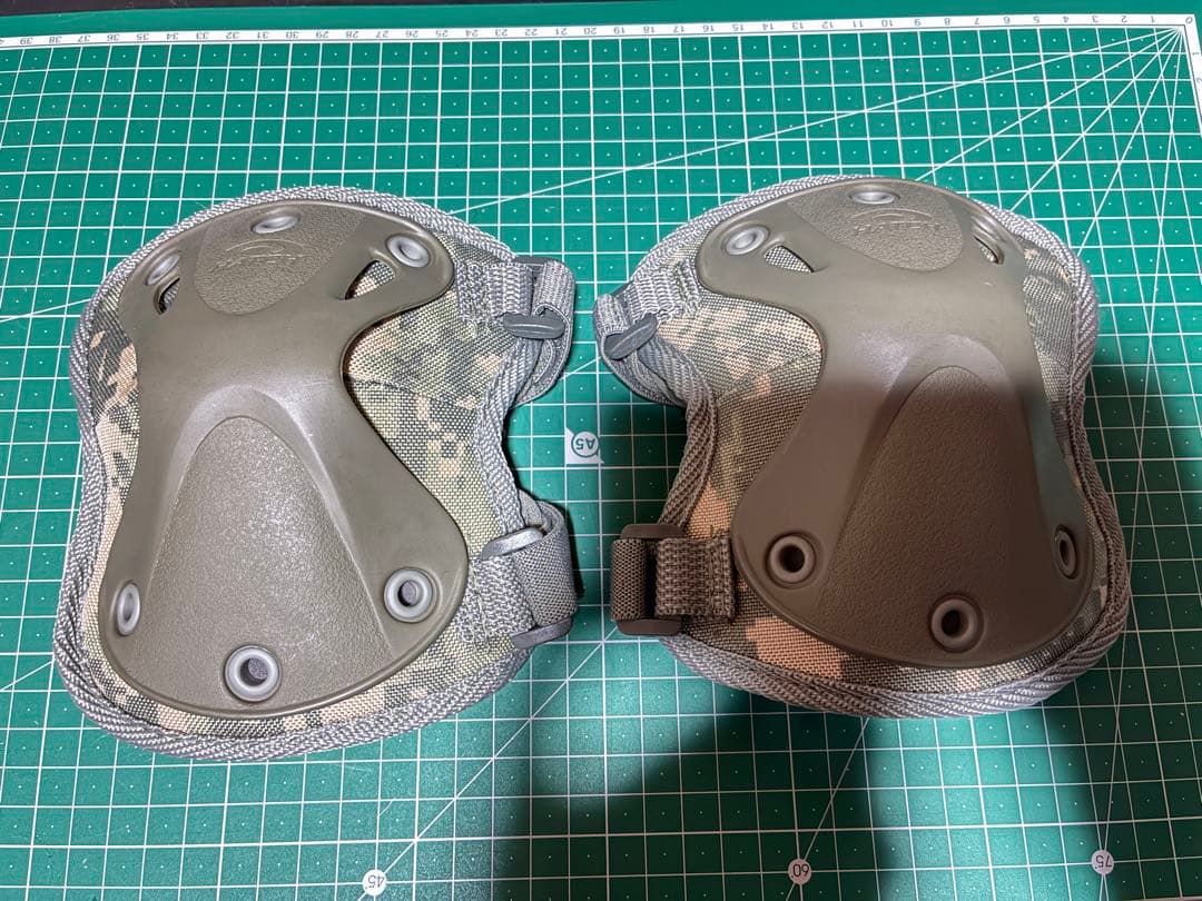 HATCH XTAC ニーパッド・エルボーパッド　セット　フリーサイズ