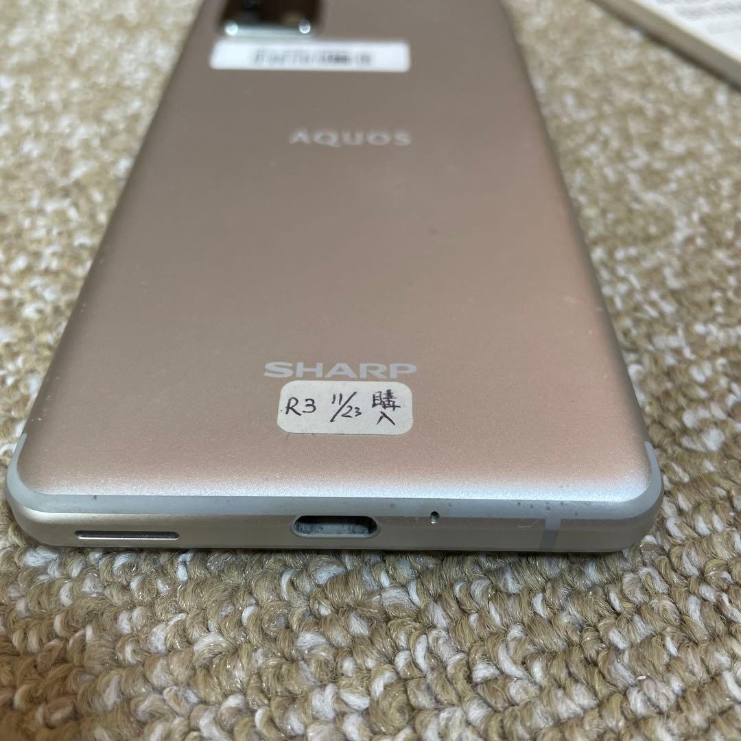 AQUOS sense4 lite シルバー 本体 スマホ SIMフリー