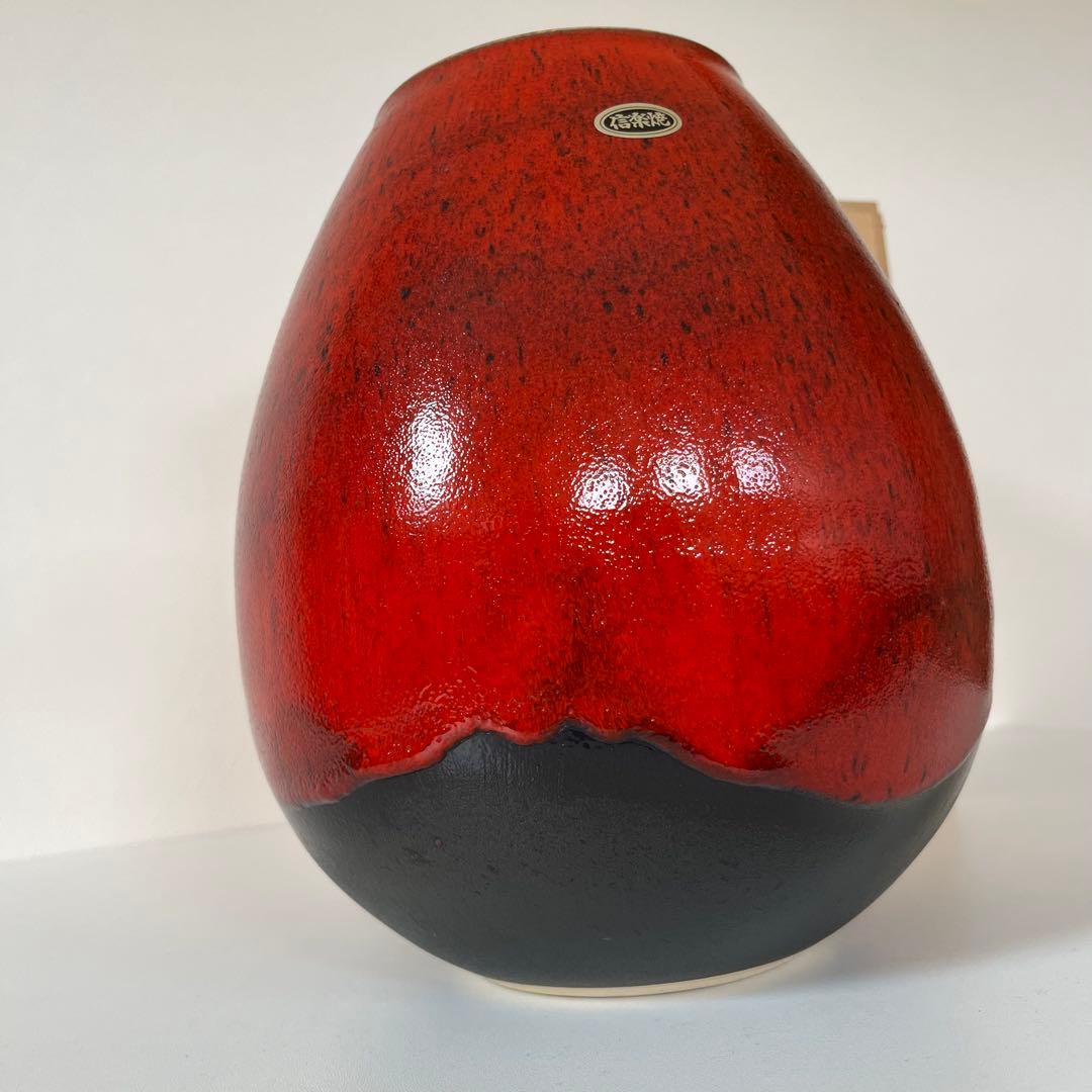新品未使用　信楽焼　花瓶　赤　紅　黒　木箱入り　大原薫　伝統工芸士