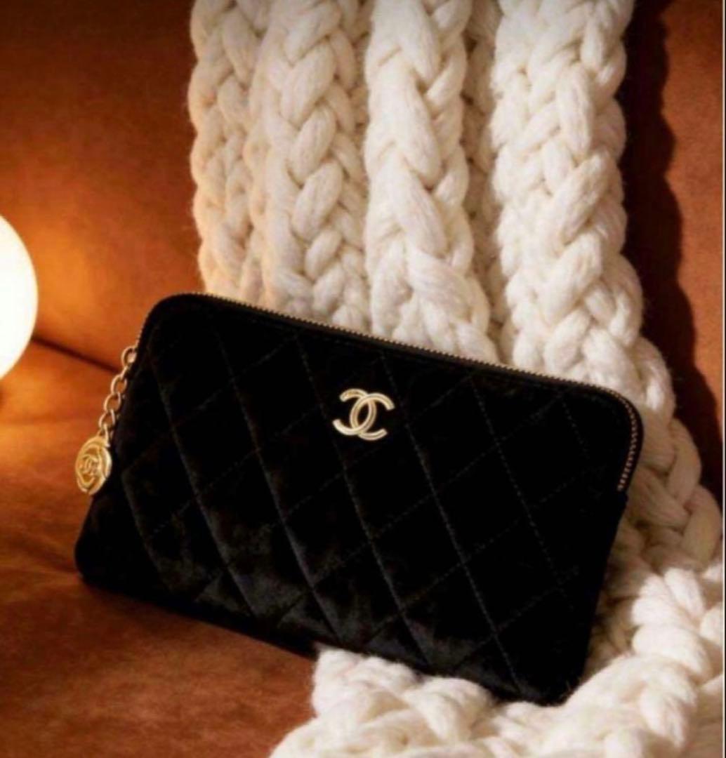 CHANEL キルティングポーチ　ノベルティ