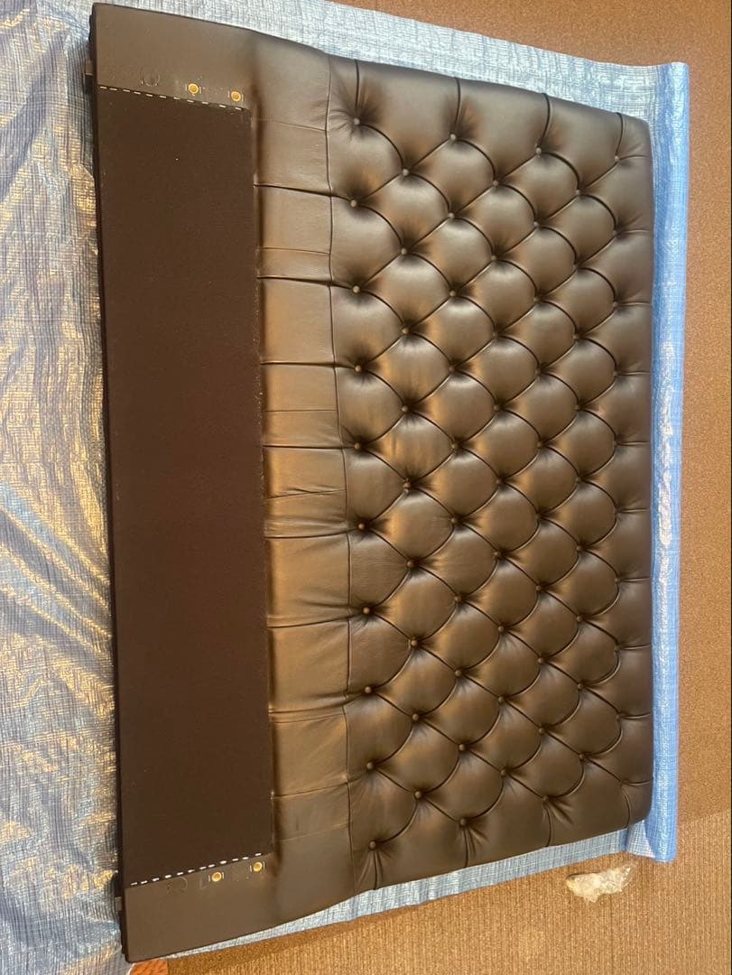 値下げ可能シモンズベッド GROSEILLE グロゼーユ 本革張りベッドボード