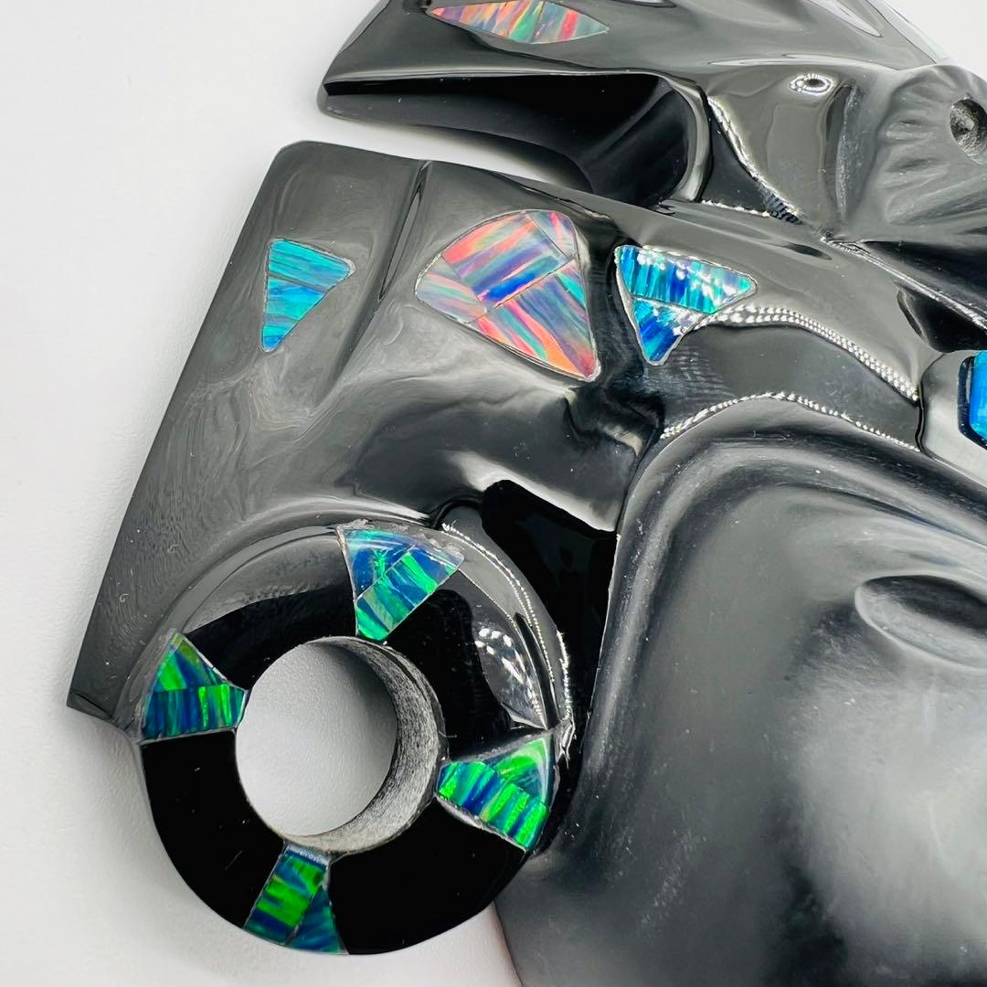 メキシコの伝統的マスク　オブシディアン(黒曜石)オパール石等使用