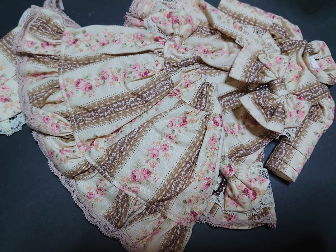 幼SD衣装★ 薔薇と紅茶染めレースのドレス