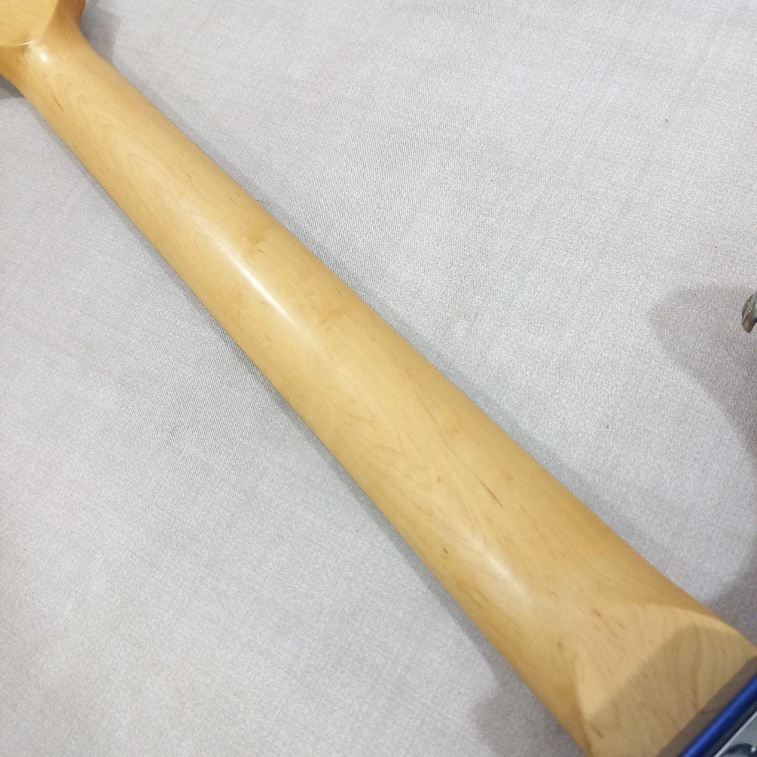 Mavis ストラトキャスター メタリックブルー メイビス